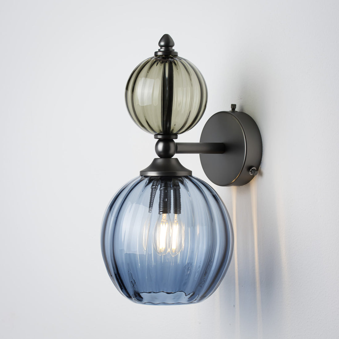 Pop Petite Wall Light - Denim/Eel